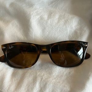 Ray-Ban New Wayfarer